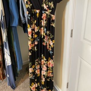 Maxi maternity dress
